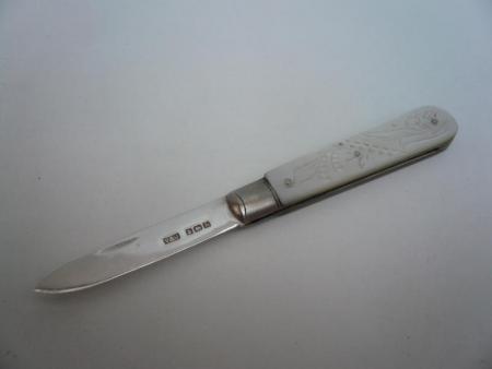 Sterling Silver & Mother of Pearl Fruit Knife Hallmarked 1925 Villiers & Jackson REF:36E